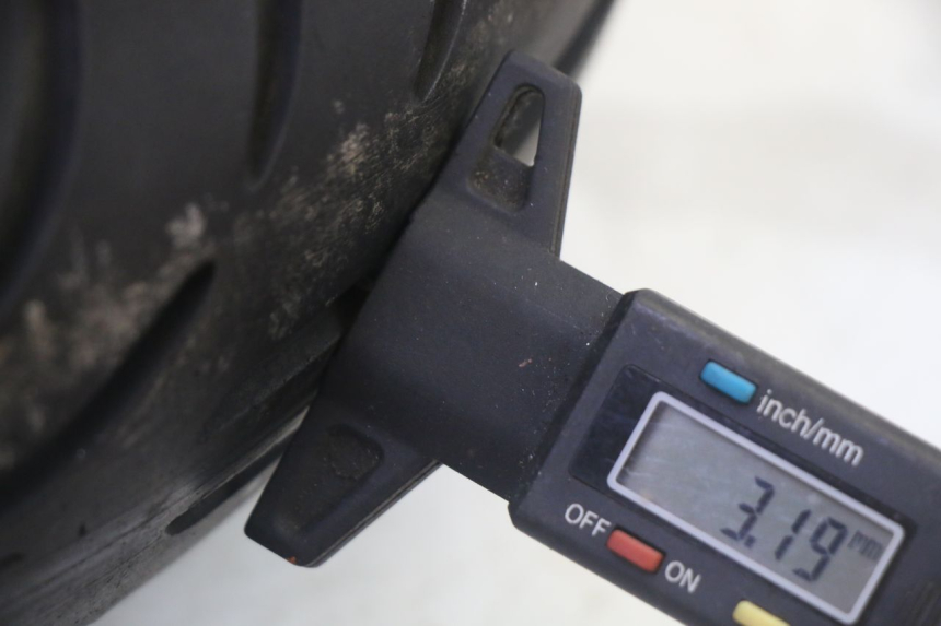 photo de REAR RIM AND TIRE PEUGEOT CITYSTAR 50 (2013 - 2017)