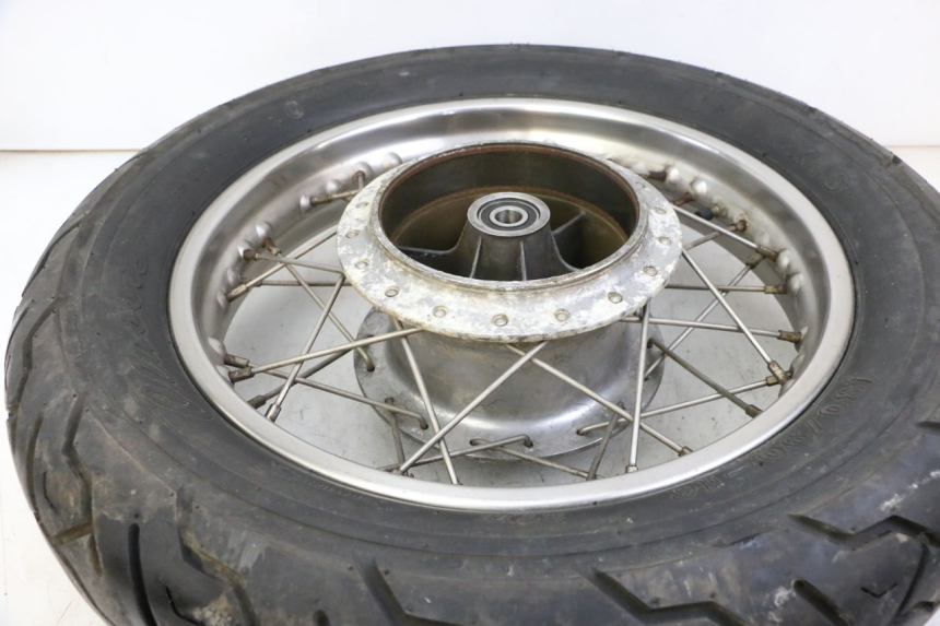 photo de REAR RIM AND TIRE APRILIA CLASSIC 125 (1995 - 2001)