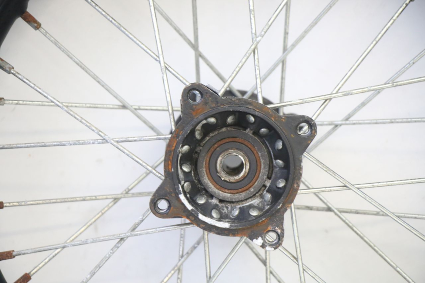 photo de REAR RIM AND TIRE ORION DIRT BIKE 125