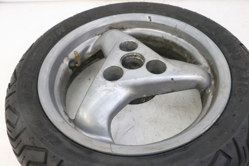 photo de REAR RIM AND TIRE PEUGEOT ELYSTAR 125 (2002 - 2007)