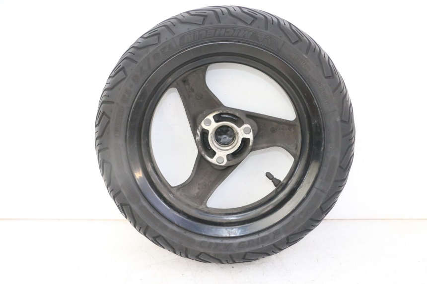 photo de REAR RIM AND TIRE PEUGEOT ELYSTAR 50 (2002 - 2014)