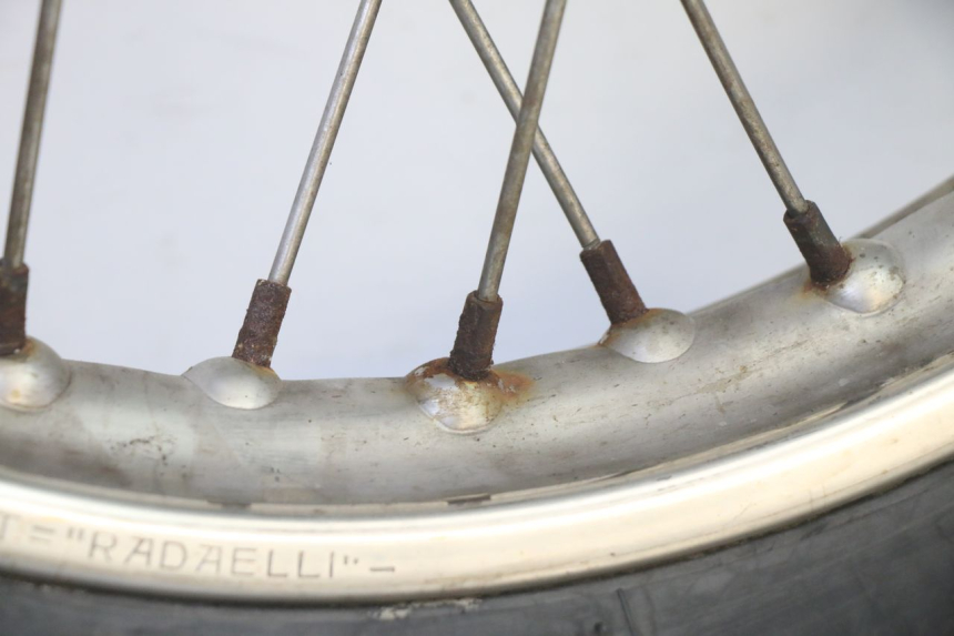 photo de REAR RIM AND TIRE APRILIA ETX 125 (1998 - 2002)