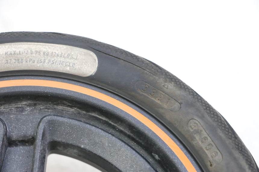 photo de REAR RIM AND TIRE SEGWAY NINEBOT F40E 1