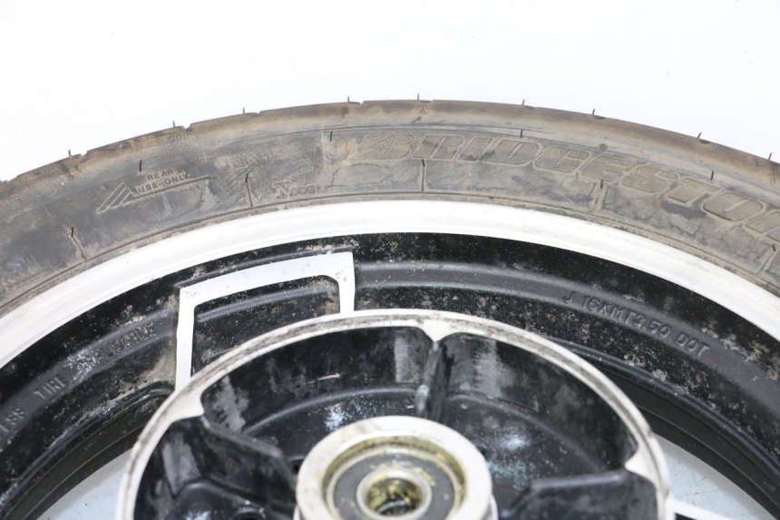 photo de REAR RIM AND TIRE YAMAHA FJ 36Y 1100 (1984 - 1985)