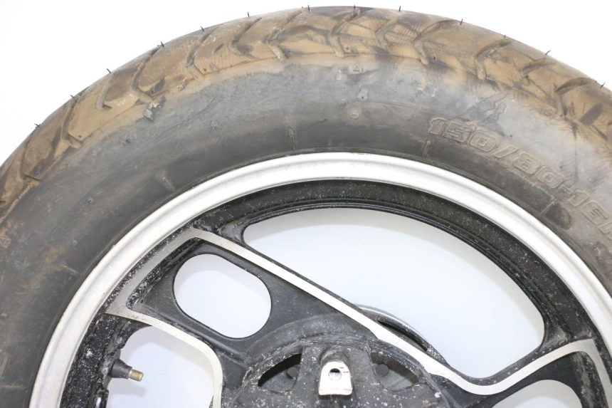 photo de REAR RIM AND TIRE YAMAHA FJ 36Y 1100 (1984 - 1985)