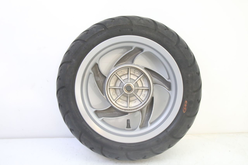 photo de REAR RIM AND TIRE PIAGGIO FLY 2T 50 (2004 - 2017)
