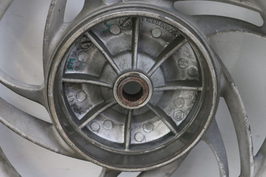 photo de REAR RIM AND TIRE PIAGGIO FLY 4T 50 (2013 - 2017) - Component zoom