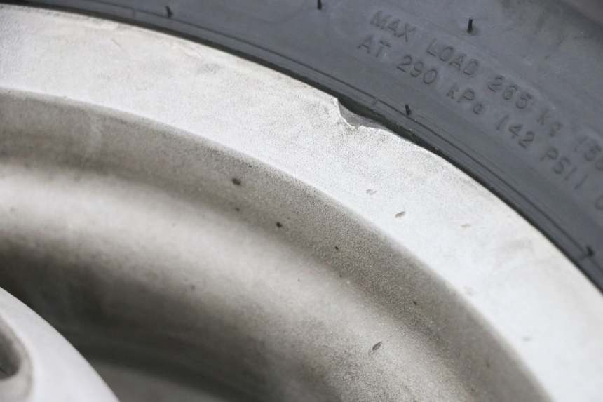 photo de REAR RIM AND TIRE PIAGGIO FLY 4T 50 (2013 - 2017) - Fixing points details