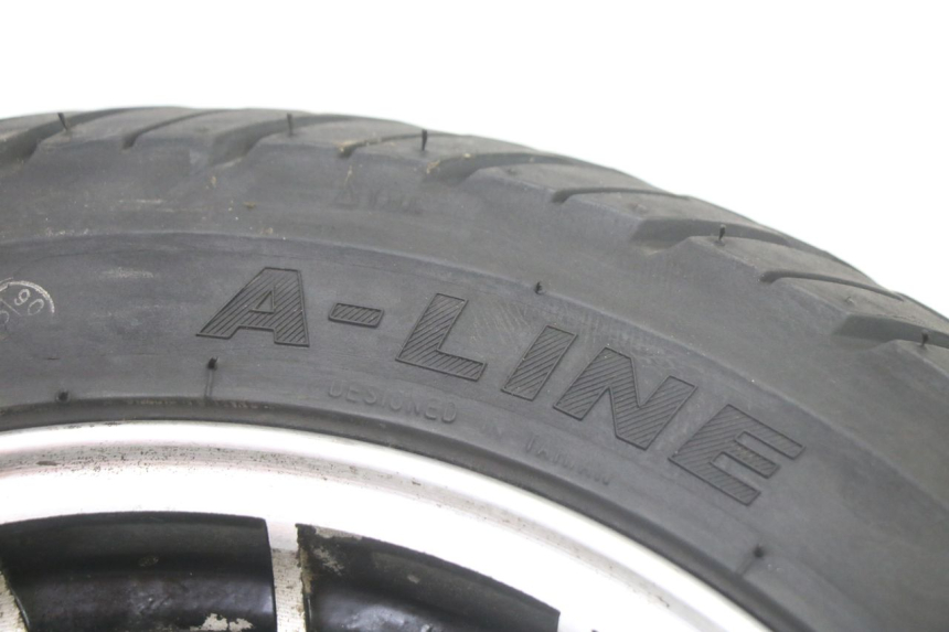 photo de REAR RIM AND TIRE VENESI FLY RETRO 4T 50 (2020 - 2025)
