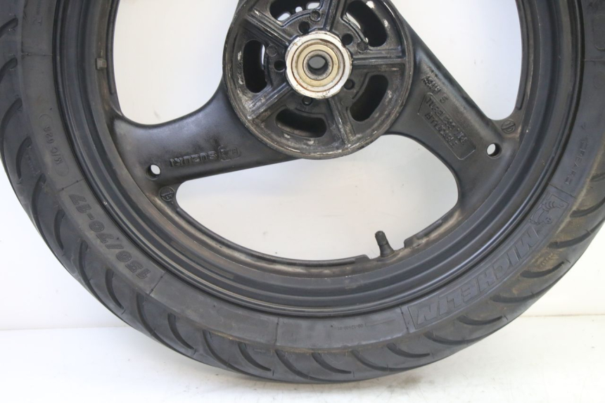photo de REAR RIM AND TIRE SUZUKI GS GSE 500 (2001 - 2003)
