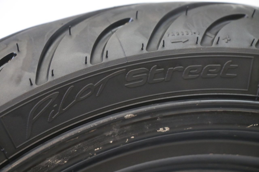 photo de REAR RIM AND TIRE SUZUKI GS GSE 500 (2001 - 2003)
