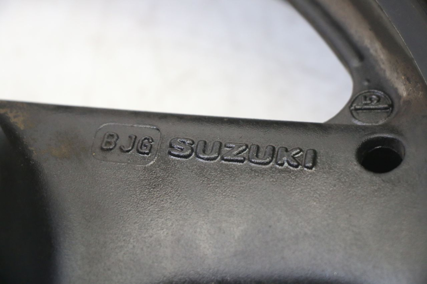 photo de REAR RIM AND TIRE SUZUKI GS GSE 500 (2001 - 2003)