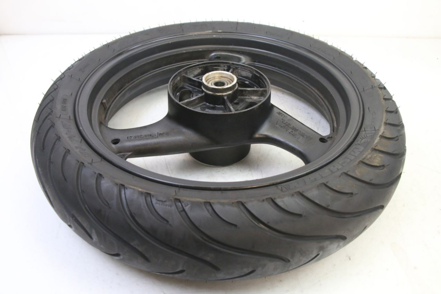 photo de REAR RIM AND TIRE SUZUKI GS GSE 500 (2001 - 2003)