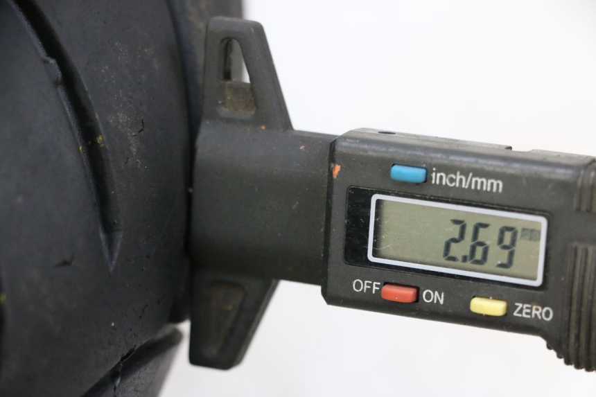 photo de REAR RIM AND TIRE PEUGEOT KISBEE 4T 50 (2018 - 2022) - Zoom on usage condition