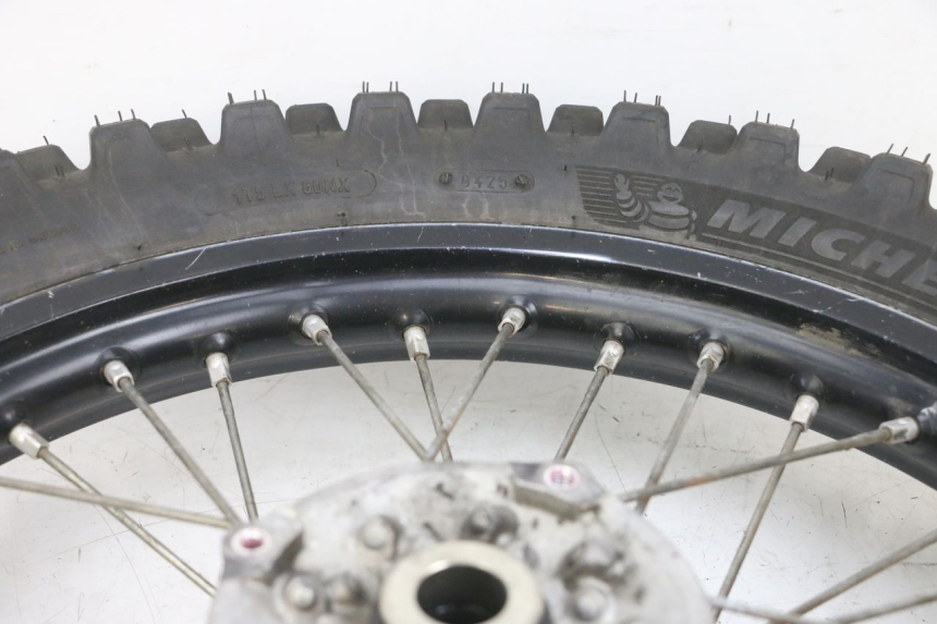 photo de REAR RIM AND TIRE KAWASAKI KXF KX-F 250 (2017 - 2019) - Technical close-up