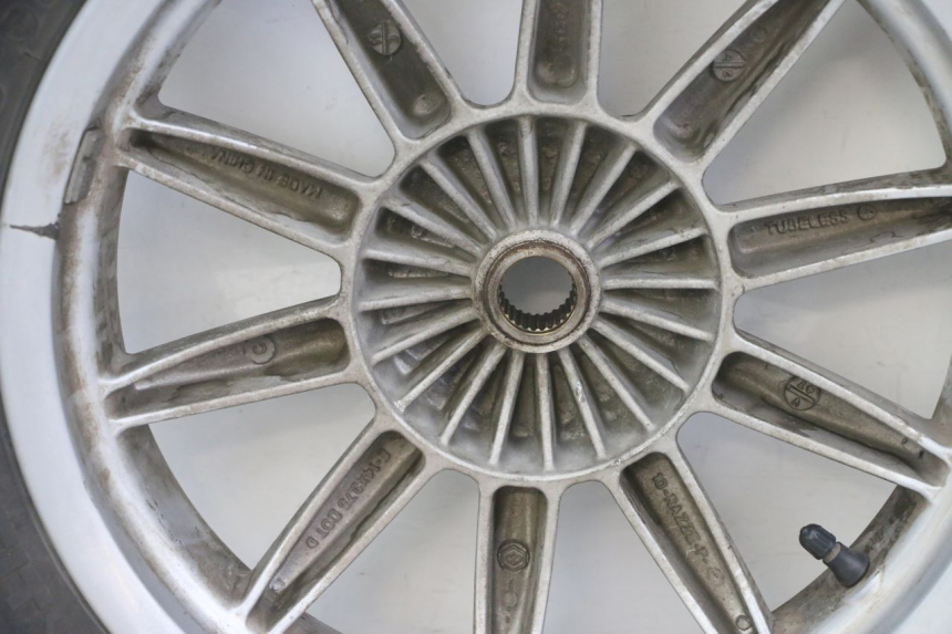 photo de REAR RIM AND TIRE PIAGGIO MP3 LT 300 (2010 - 2016)