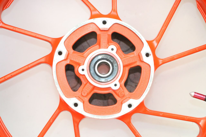 photo de REAR RIM AND TIRE YAMAHA MT-07 MT07 ABS 700 (2018 - 2020) - Main view