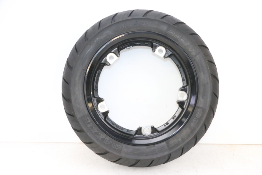 photo de REAR RIM AND TIRE YAMAHA NEO'S CORE 1 (2022 - 2026) - Main view