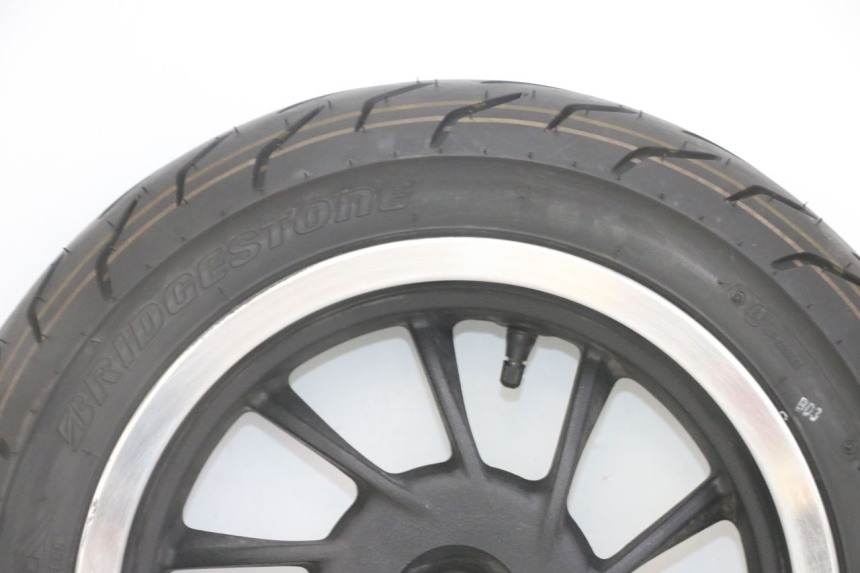 photo de REAR RIM AND TIRE KYMCO LIKE 4T 50 (2019 - 2025)