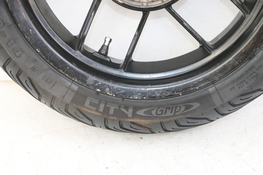 photo de REAR RIM AND TIRE PIAGGIO NEW TYPHOON 50 (2018 - 2021)