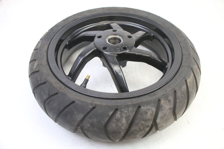 photo de REAR RIM AND TIRE PIAGGIO NRG POWER PUREJET 50 (2018 - 2021)