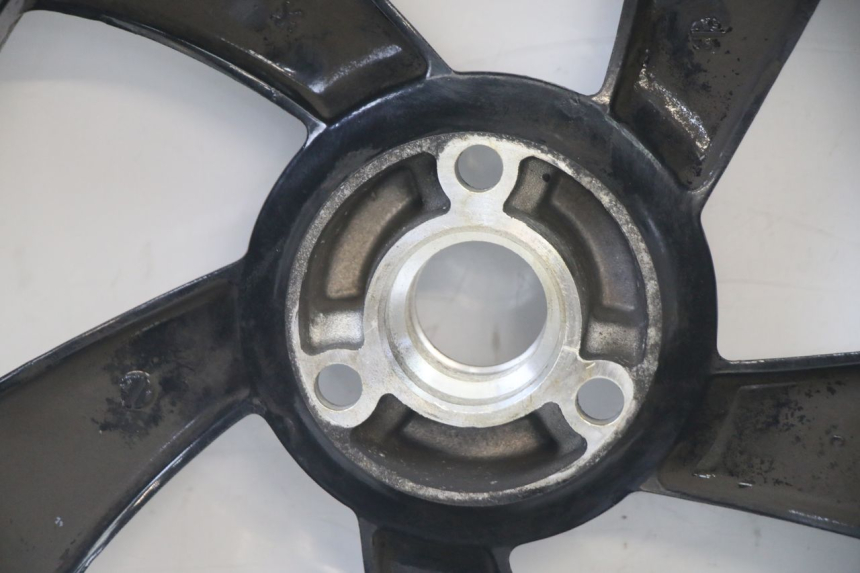 photo de REAR RIM AND TIRE PEUGEOT CITYSTAR 2T 50 (2018 - 2021)