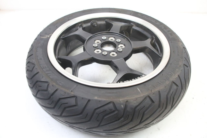 photo de REAR RIM AND TIRE PIAGGIO MP3 500 (2014 - 2016)