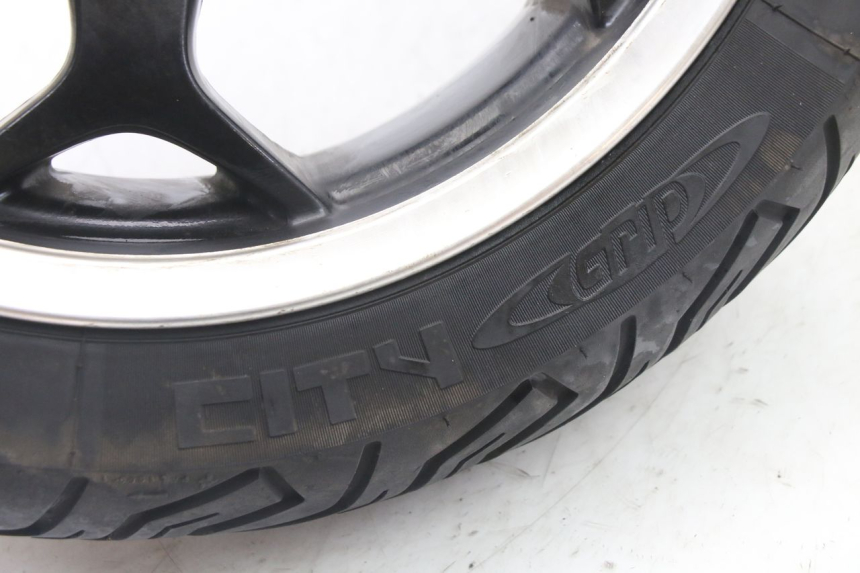 photo de REAR RIM AND TIRE PIAGGIO MP3 500 (2014 - 2016)
