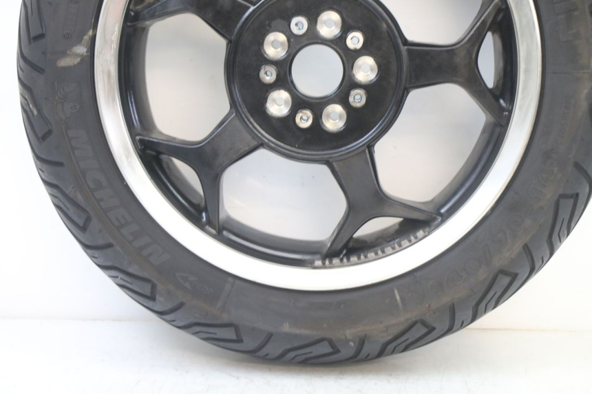 photo de REAR RIM AND TIRE PIAGGIO MP3 500 (2014 - 2016)