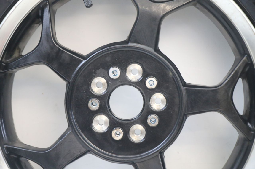photo de REAR RIM AND TIRE PIAGGIO MP3 500 (2014 - 2016)