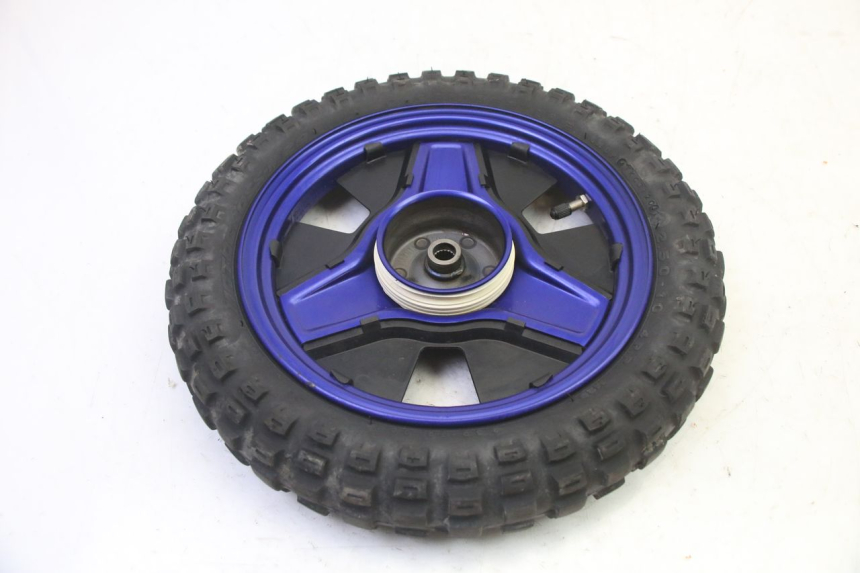 photo de REAR RIM AND TIRE YAMAHA PW 50 (1984 - 2020)