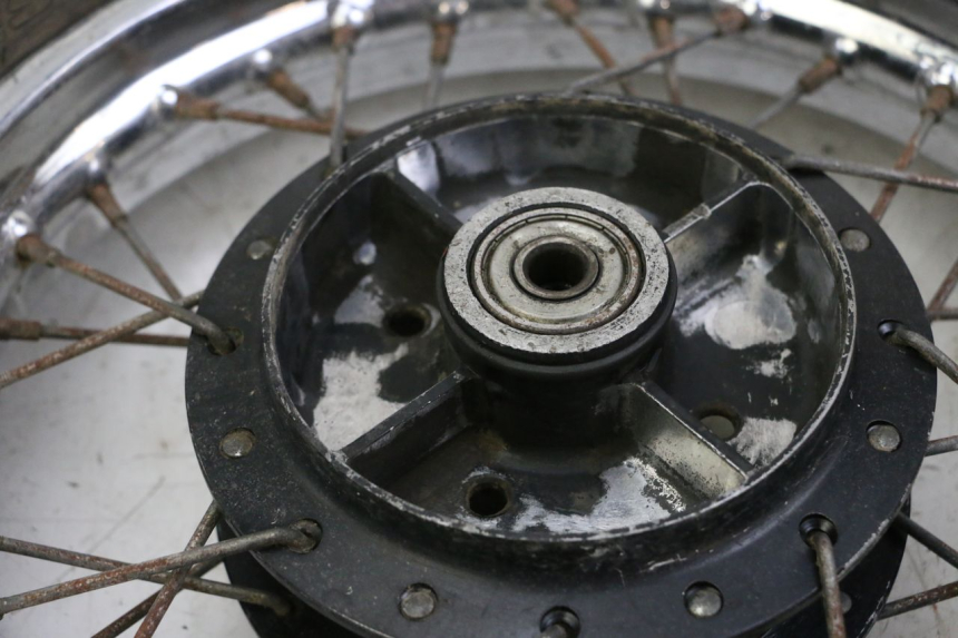 photo de REAR RIM AND TIRE YAMAHA PW 80 (1983 - 2014)