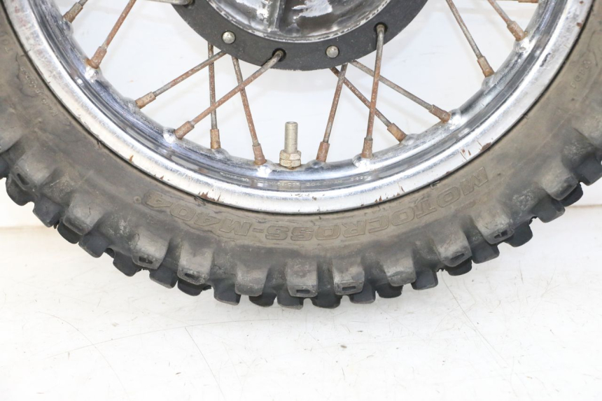 photo de REAR RIM AND TIRE YAMAHA PW 80 (1983 - 2014)