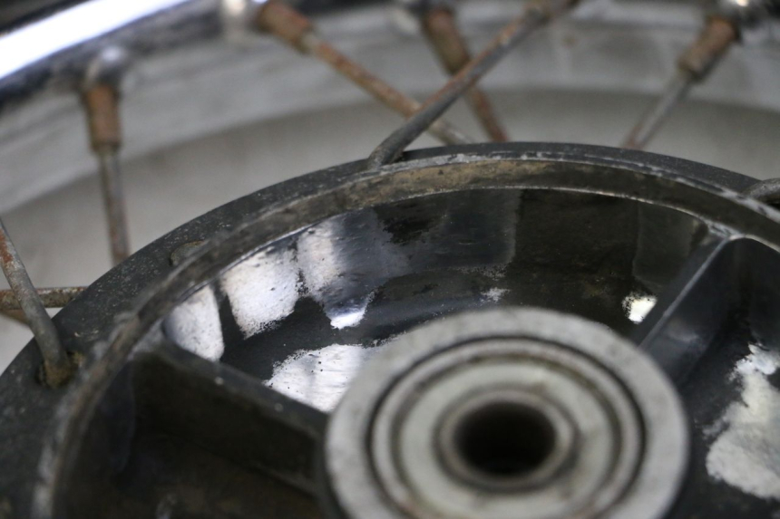 photo de REAR RIM AND TIRE YAMAHA PW 80 (1983 - 2014)