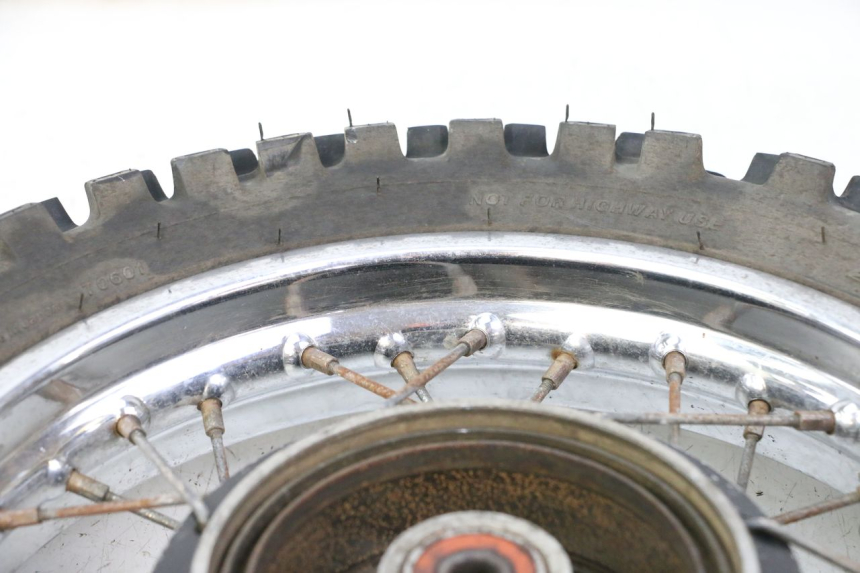 photo de REAR RIM AND TIRE YAMAHA PW 80 (1983 - 2014)