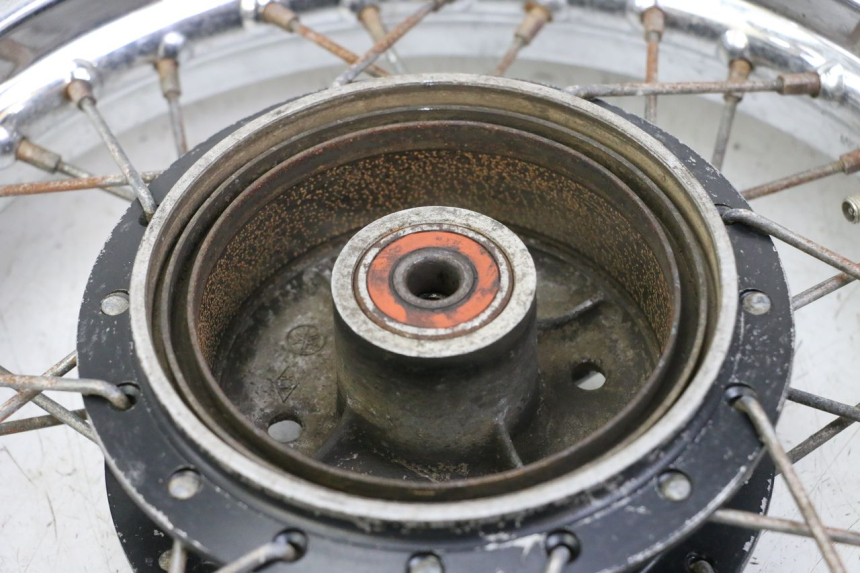 photo de REAR RIM AND TIRE YAMAHA PW 80 (1983 - 2014)