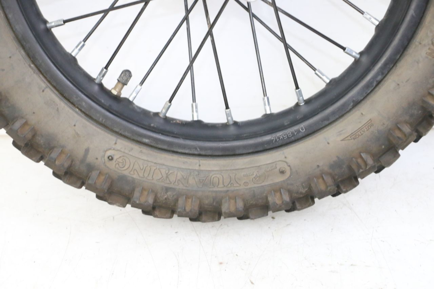 photo de REAR RIM AND TIRE APOLLO RFZ 125