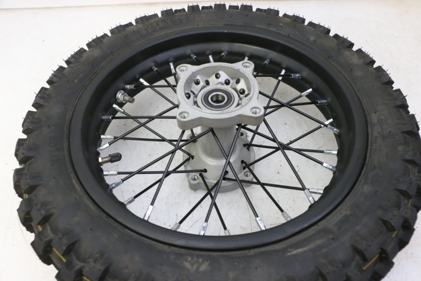 photo de REAR RIM AND TIRE APOLLO RFZ 125