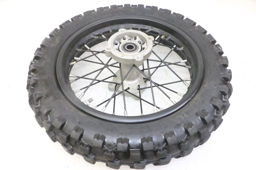 photo de REAR RIM AND TIRE APOLLO RXF 125