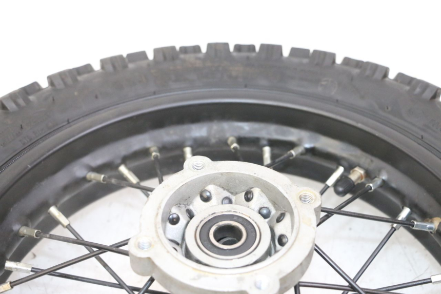photo de REAR RIM AND TIRE APOLLO RXF 125