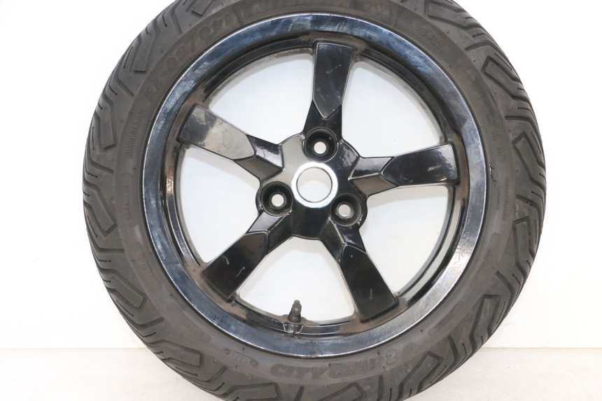 photo de REAR RIM AND TIRE PEUGEOT SATELIS 125 (2013 - 2018) - Component zoom