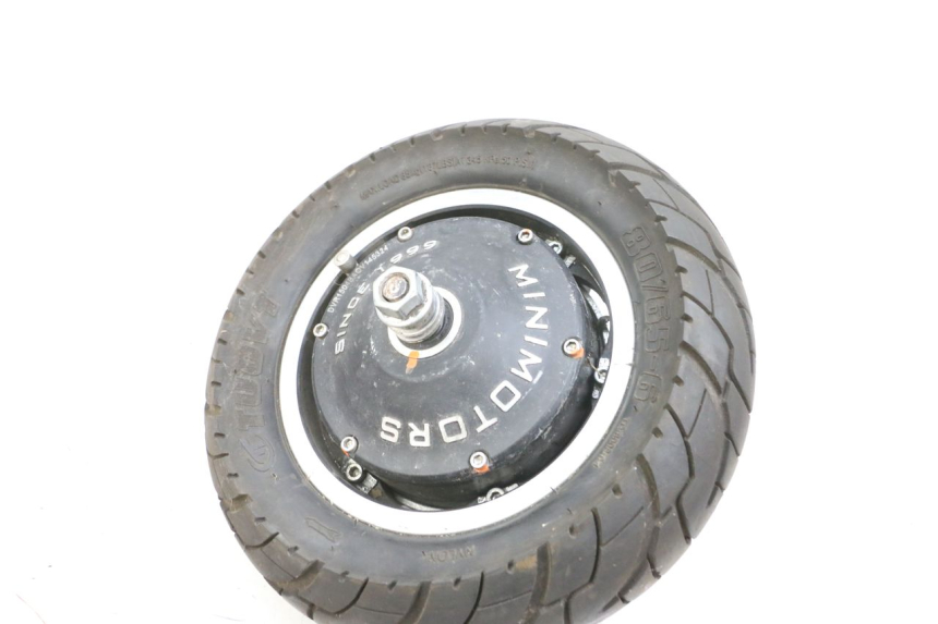 photo de REAR RIM AND TIRE DUALTRON VICTOR LIMITED 1