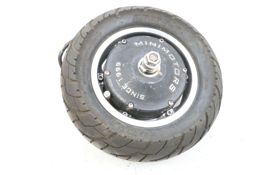 photo de REAR RIM AND TIRE DUALTRON VICTOR LIMITED 1