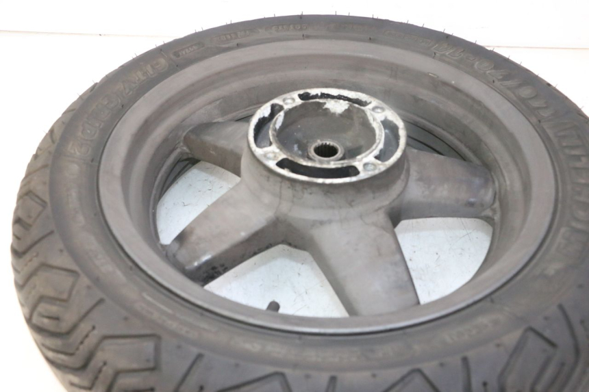 photo de REAR RIM AND TIRE YAMAHA X-MAX XMAX 125 (2010 - 2014)