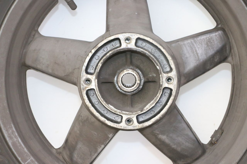 photo de REAR RIM AND TIRE YAMAHA X-MAX XMAX 125 (2010 - 2014)