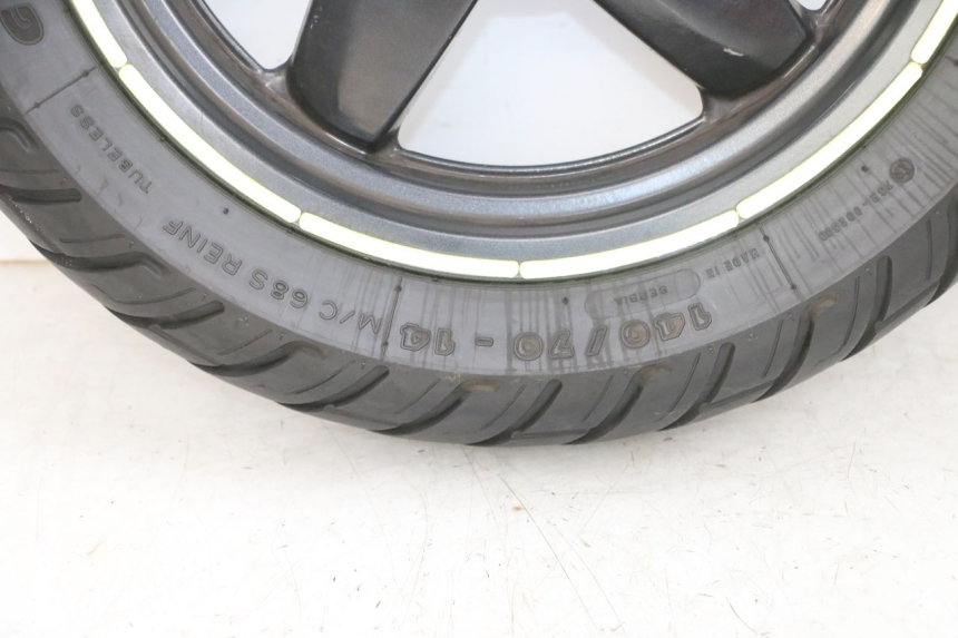 photo de REAR RIM AND TIRE YAMAHA XMAX X-MAX 125 (2006 - 2009) - Component zoom