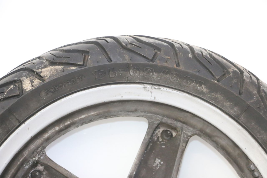 photo de REAR RIM AND TIRE PIAGGIO X9 EVOLUTION 125 (2003 - 2007)