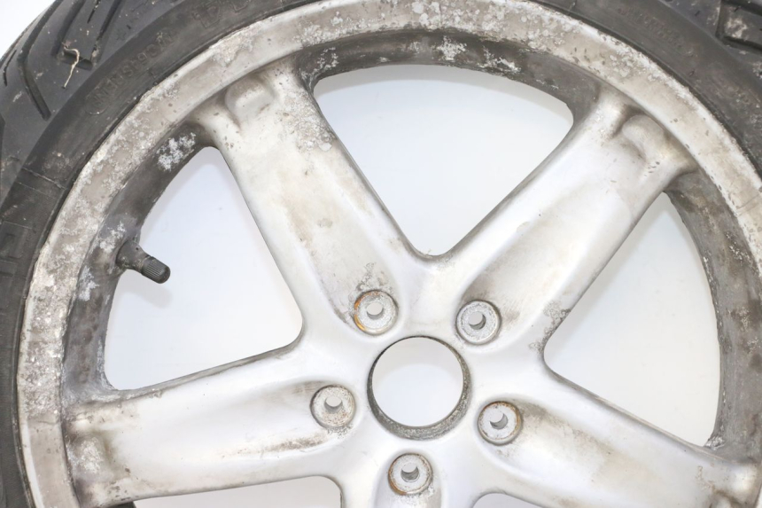 photo de REAR RIM AND TIRE PIAGGIO X9 EVOLUTION 125 (2003 - 2007)