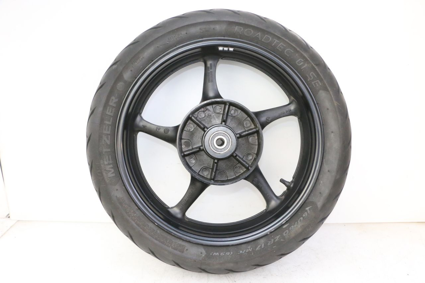 photo de REAR RIM AND TIRE YAMAHA XJ6 ABS 600 (2008 - 2016)