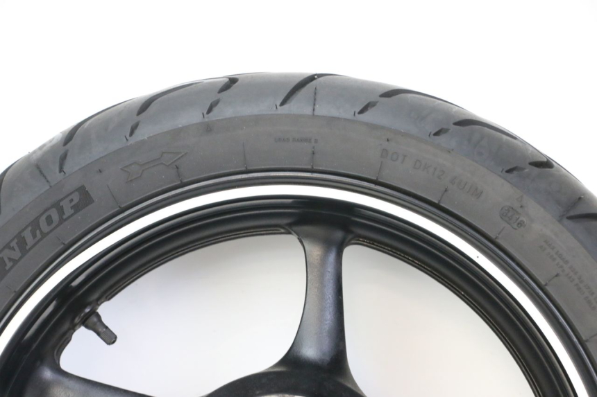 photo de REAR RIM AND TIRE YAMAHA XJ6 600 (2008 - 2016)